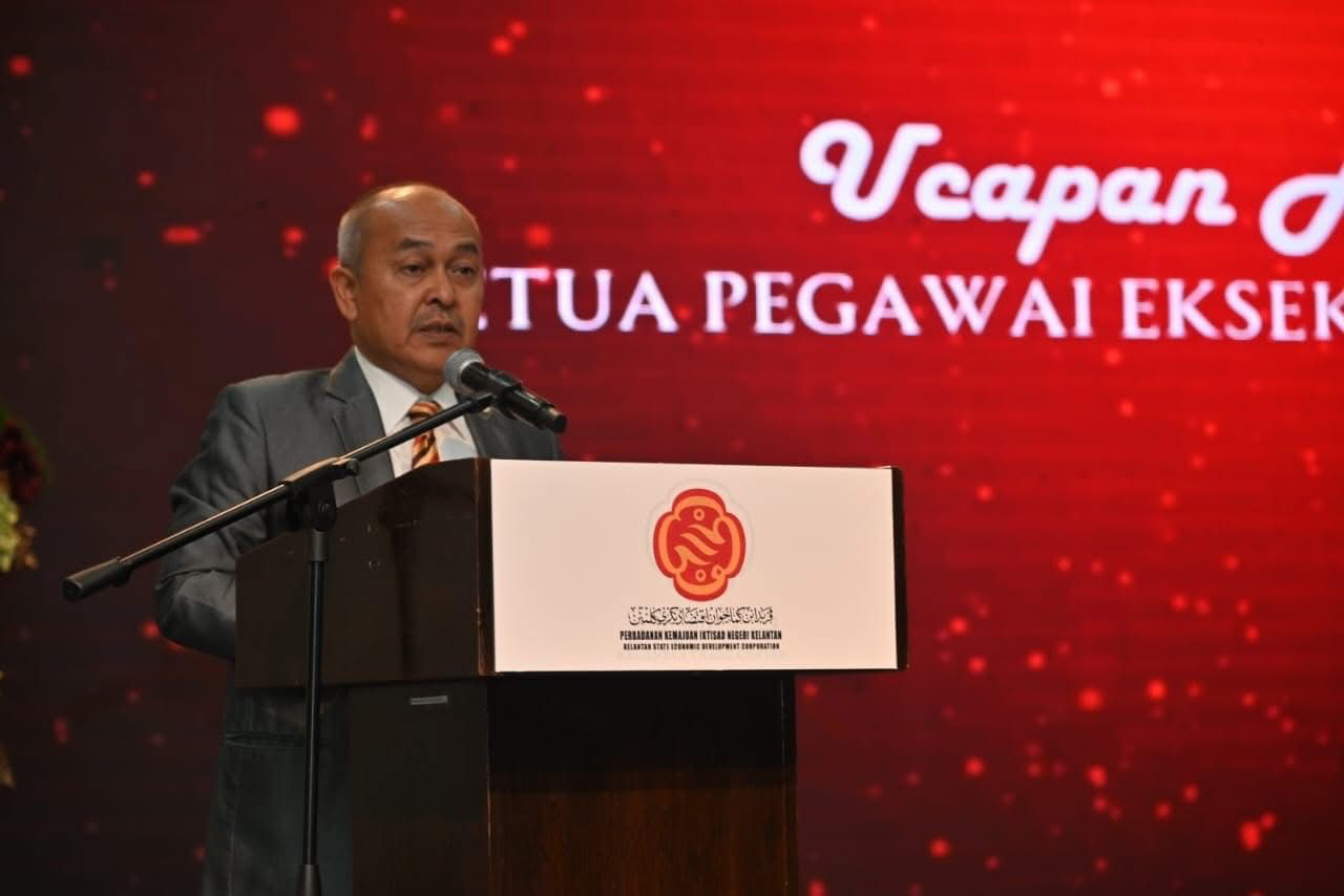 SYARIKAT LADANG SUNGAI TERAH SDN BHD TERIMA PENARAFAN LIMA BINTANG KUMPULAN PKINK TAHUN 2024