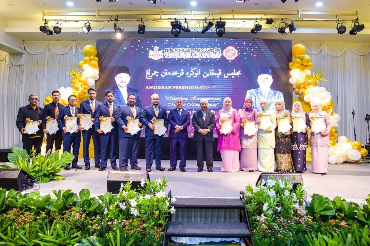 PKINK HARGAI SUMBANGAN ANGGOTA MELALUI MAJLIS PENYAMPAIAN APC 2024